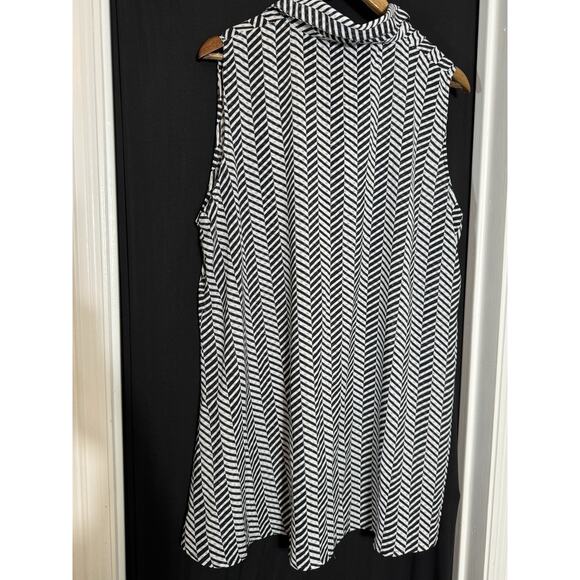 Ava & Grace Woman's Sleeveless Black white geometric 2x whimsigoth‎ career - Picture 3 of 6